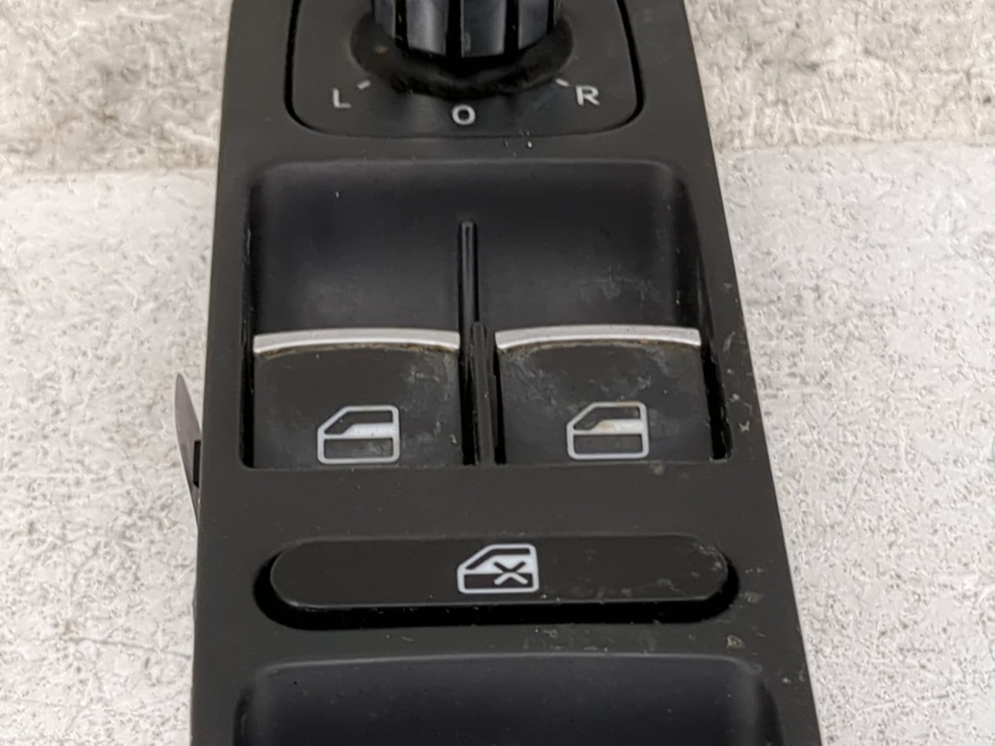 2009-2017 Volkswagen Tiguan Master Power Window Switch Replacement Driver Side Left P/N:5K0959565 Fits OEM Used Auto Parts -