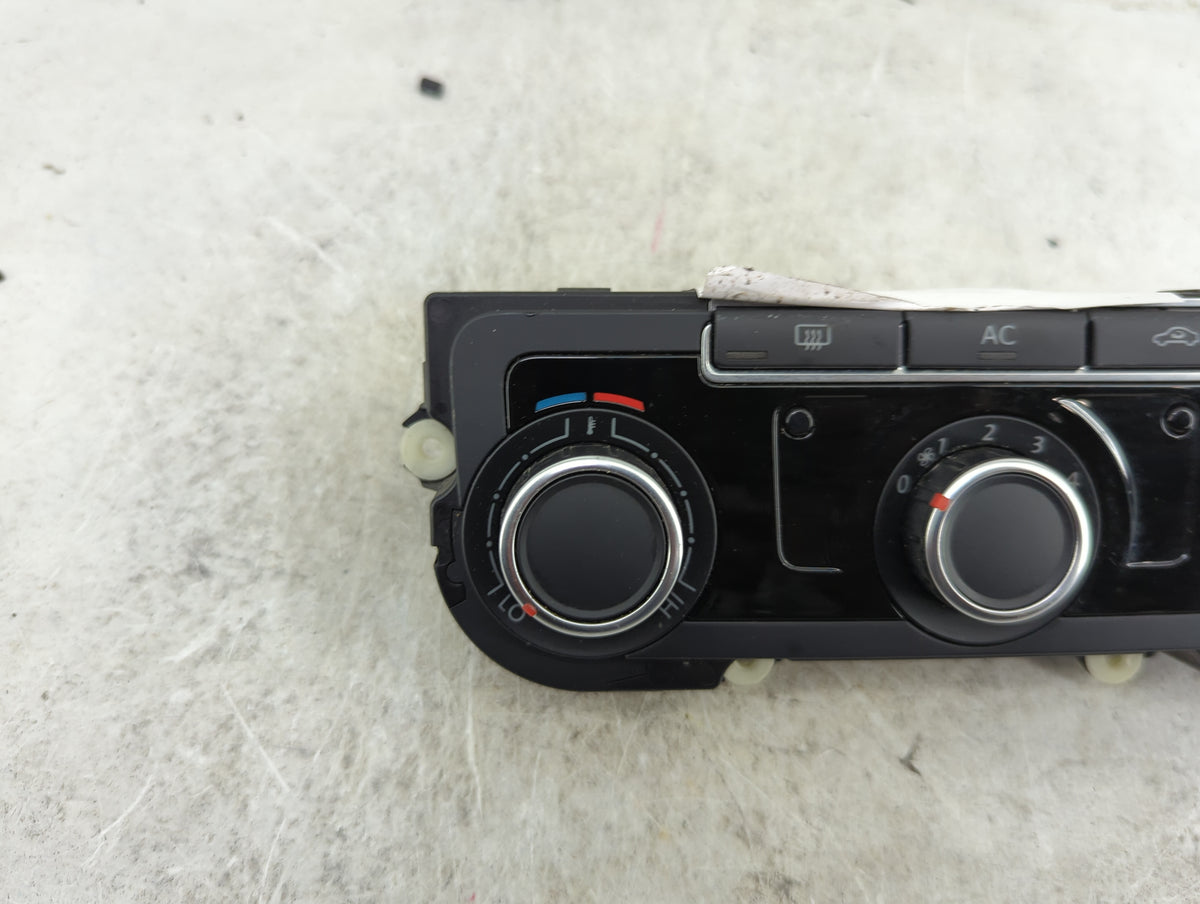 2010-2011 Volkswagen Tiguan Climate Control Module Temperature AC/Heater Replacement P/N:7N0907426K 5HB009751-50 Fits OEM Us