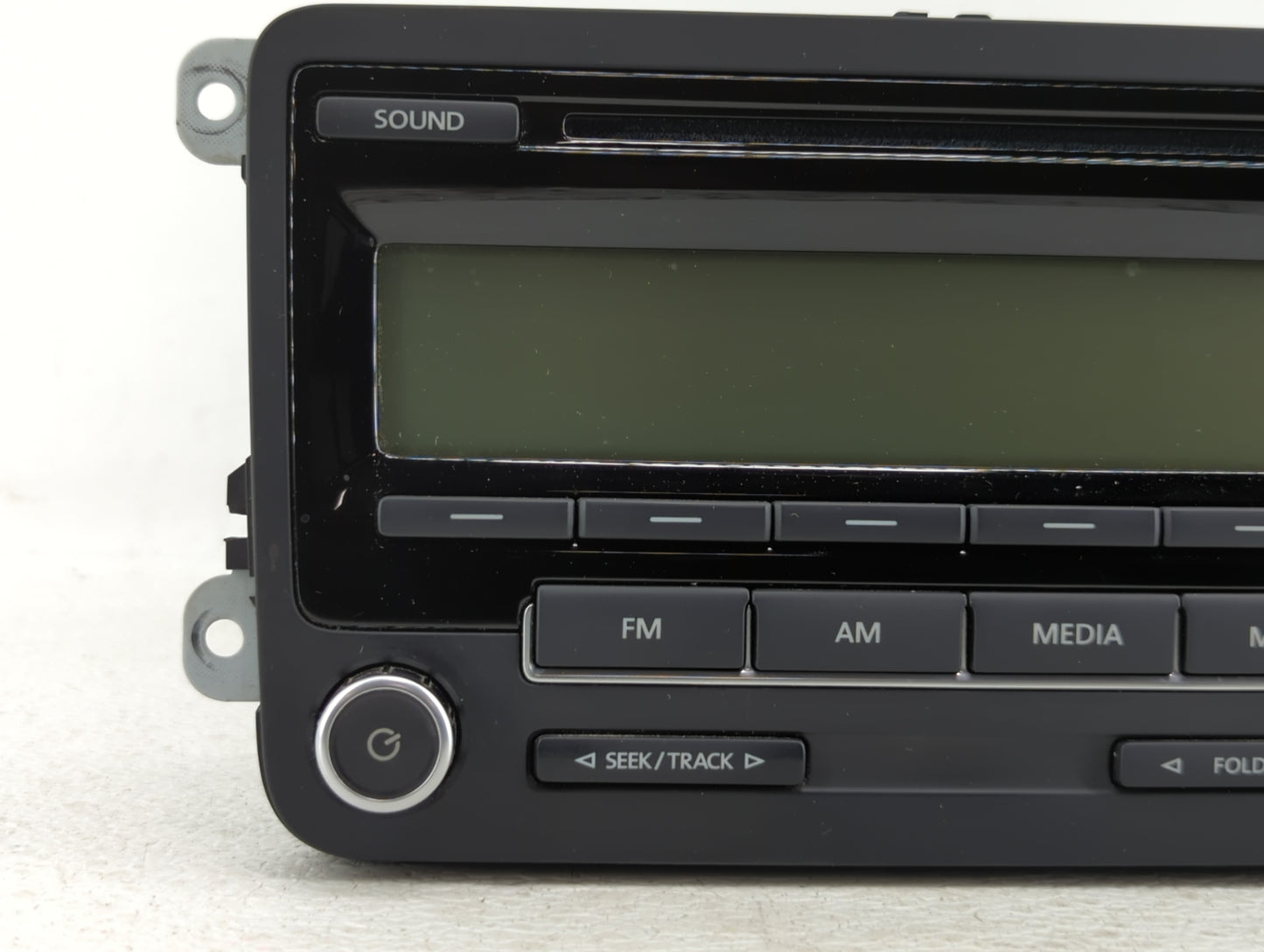 2009-2017 Volkswagen Tiguan Am Fm Cd Player Radio Receiver - Oemusedautoparts1.com