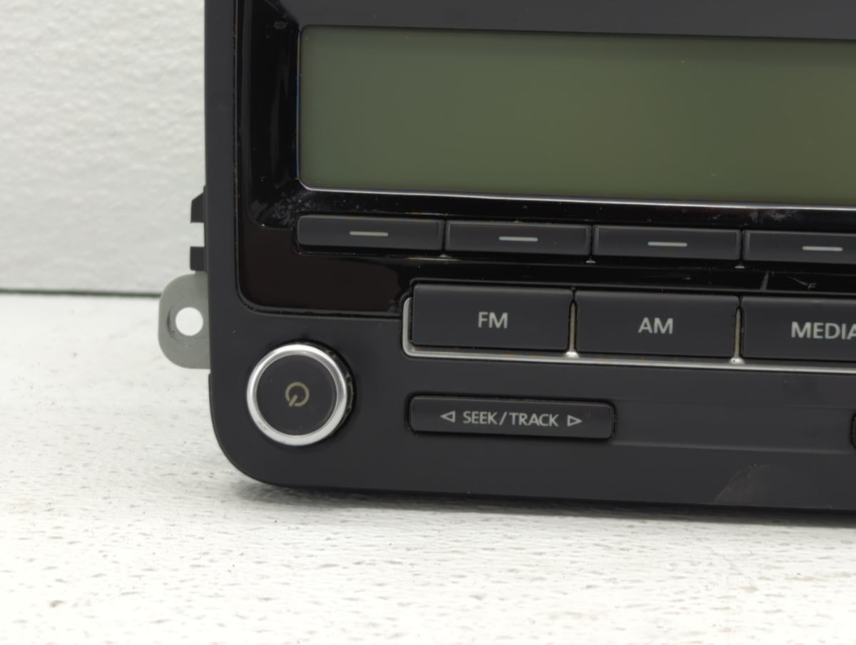 2009-2017 Volkswagen Tiguan Am Fm Cd Player Radio Receiver 451347 - Oemusedautoparts1.com
