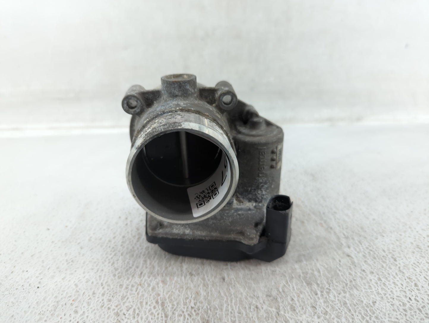 2009-2018 Volkswagen Tiguan Throttle Body P/N:06F 133 062 Q Fits OEM Used Auto Parts - Oemusedautoparts1.com