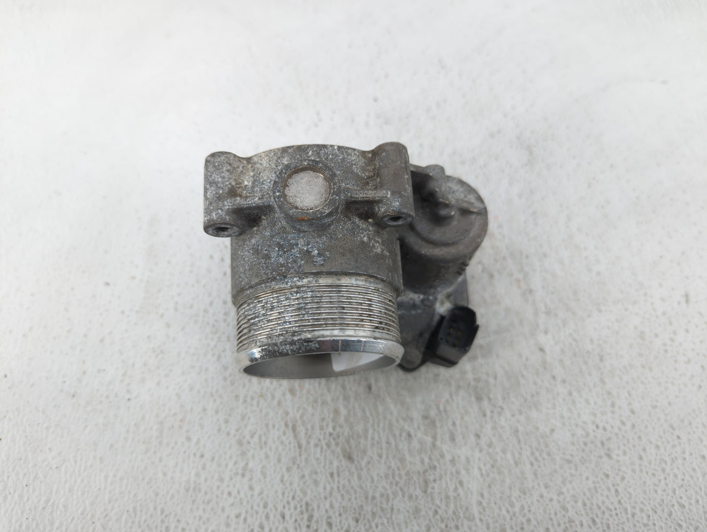 2009-2018 Volkswagen Tiguan Throttle Body P/N:06F 133 062 Q Fits OEM Used Auto Parts - Oemusedautoparts1.com