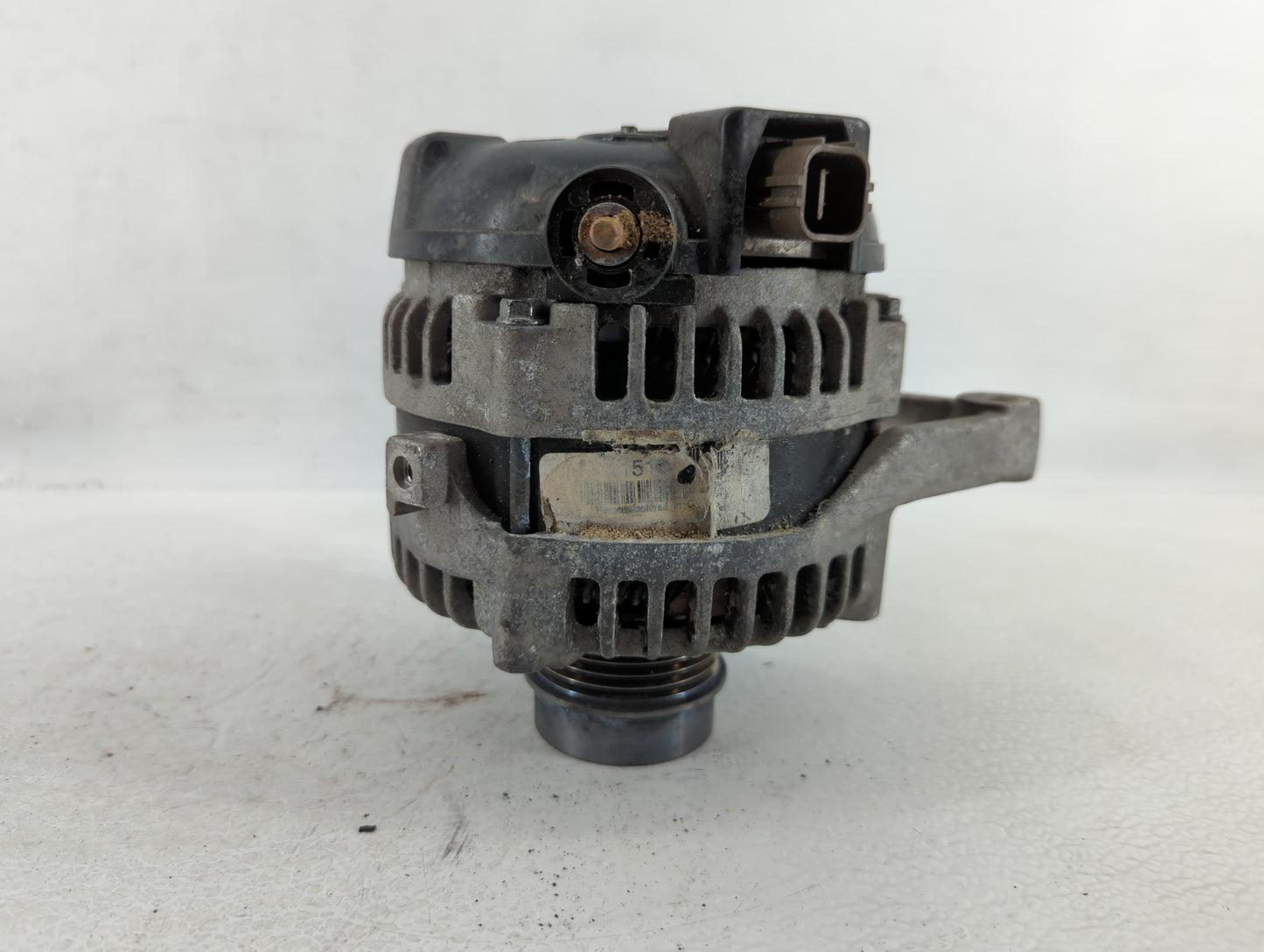 2009-2018 Volkswagen Tiguan Alternator Replacement Generator Charging Assembly Engine OEM Fits OEM Used Auto Parts - Oemused
