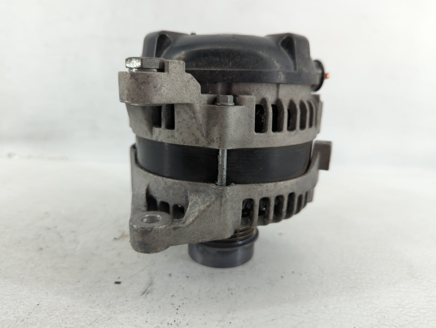 2009-2018 Volkswagen Tiguan Alternator Replacement Generator Charging Assembly Engine OEM Fits OEM Used Auto Parts - Oemused
