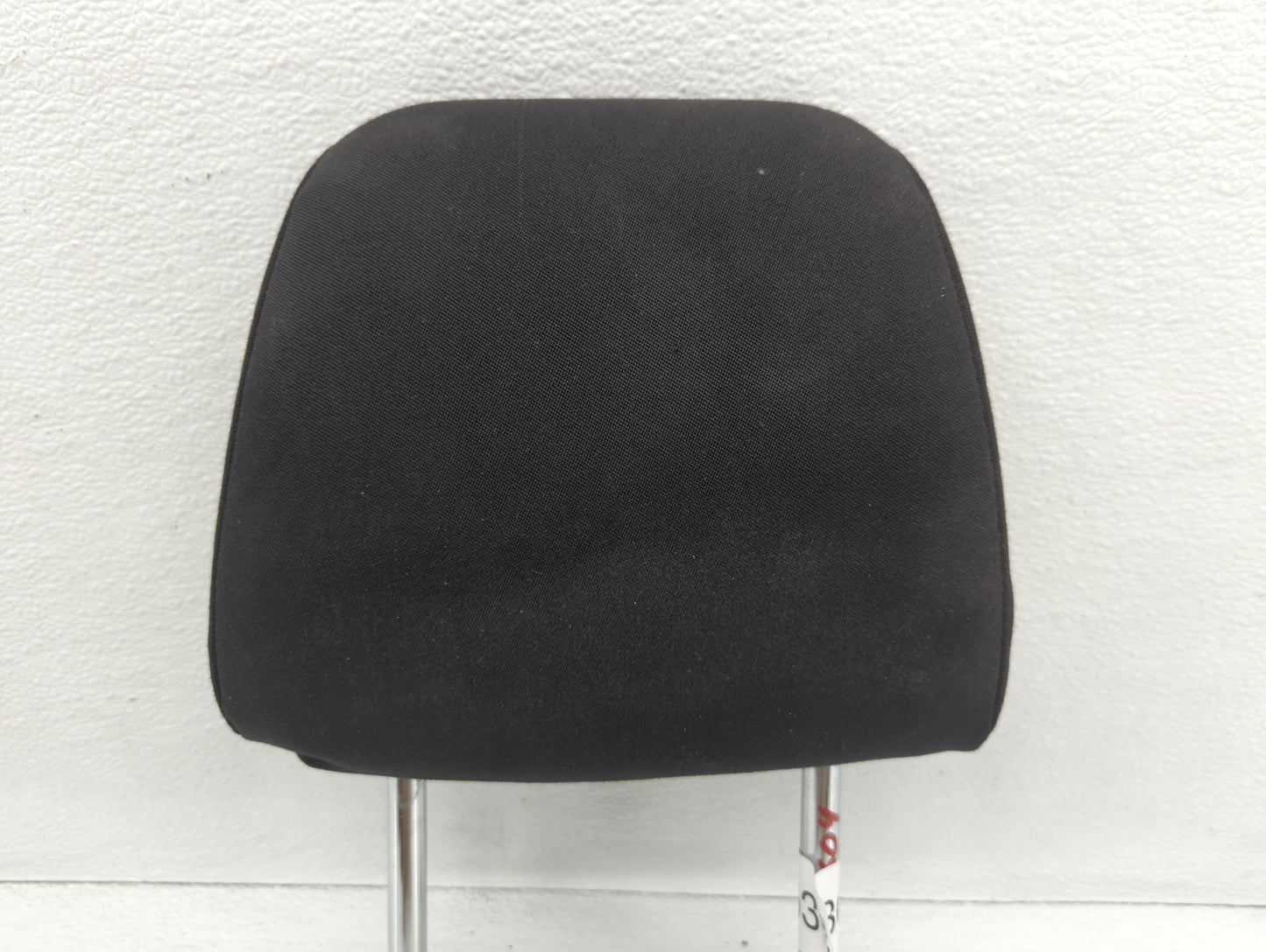 2009 Volkswagen Tiguan Headrest Head Rest Front Driver Passenger Seat - Oemusedautoparts1.com