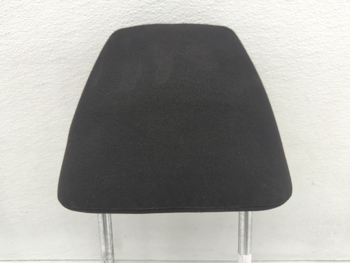2009 Volkswagen Tiguan Headrest Head Rest Front Driver Passenger Seat - Oemusedautoparts1.com