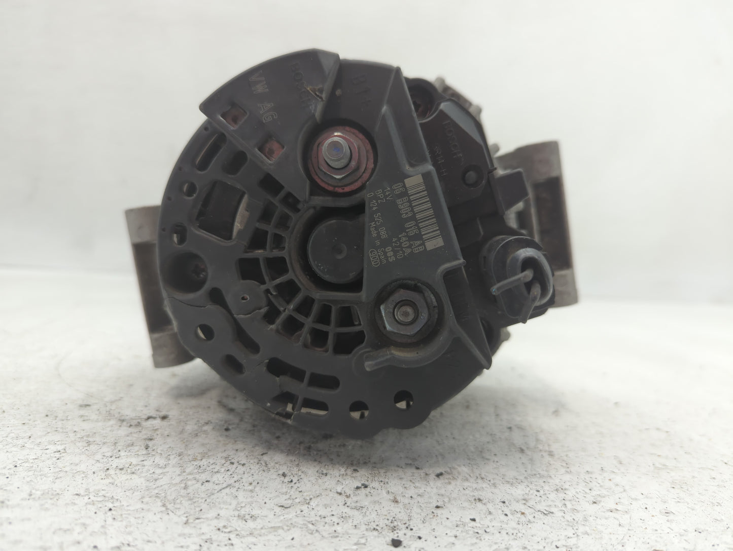 2009-2018 Volkswagen Tiguan Alternator Replacement Generator Charging Assembly Engine OEM P/N:06 B903 016 AB Fits OEM Used A