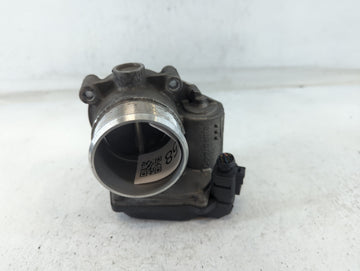 2009-2018 Volkswagen Tiguan Throttle Body P/N:06F 133 062 Q Fits OEM Used Auto Parts - Oemusedautoparts1.com