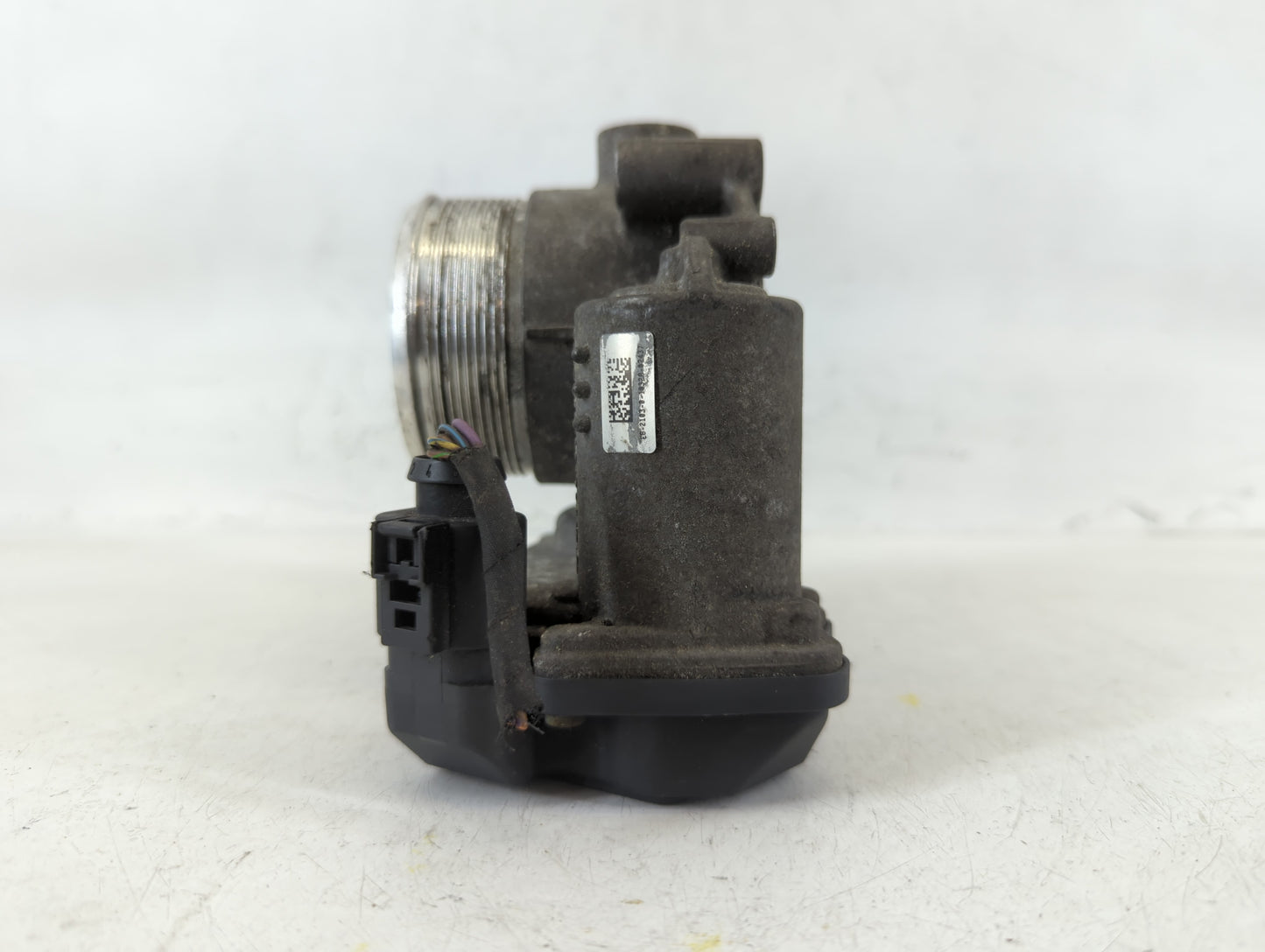 2009-2018 Volkswagen Tiguan Throttle Body P/N:06F 133 062 Q Fits OEM Used Auto Parts - Oemusedautoparts1.com