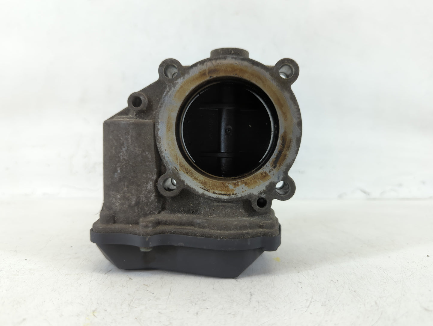 2009-2018 Volkswagen Tiguan Throttle Body P/N:06F 133 062 Q Fits OEM Used Auto Parts - Oemusedautoparts1.com
