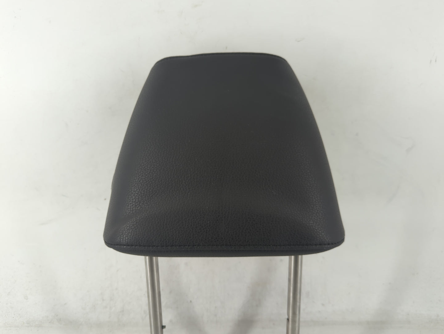 2009 Volkswagen Tiguan Headrest Head Rest Front Driver Passenger Seat - Oemusedautoparts1.com