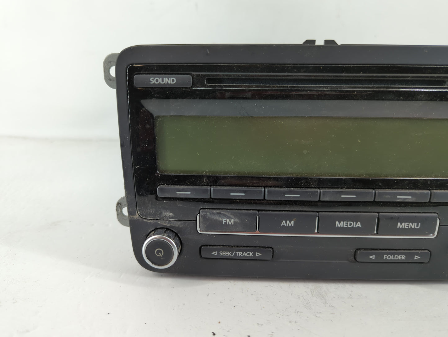 2009-2017 Volkswagen Tiguan Radio AM FM Cd Player Receiver Replacement P/N:5N0 035 164 A Fits OEM Used Auto Parts - Oemuseda