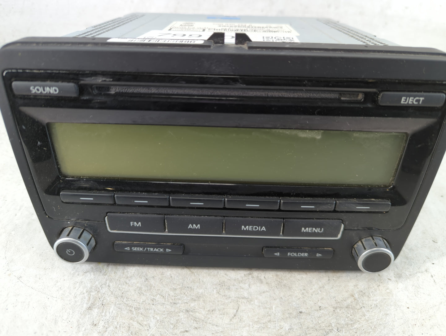 2009-2017 Volkswagen Tiguan Radio AM FM Cd Player Receiver Replacement P/N:5N0 035 164 A Fits OEM Used Auto Parts - Oemuseda
