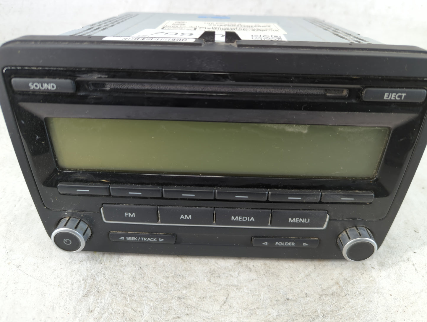 2009-2017 Volkswagen Tiguan Radio AM FM Cd Player Receiver Replacement P/N:5N0 035 164 A Fits OEM Used Auto Parts - Oemuseda
