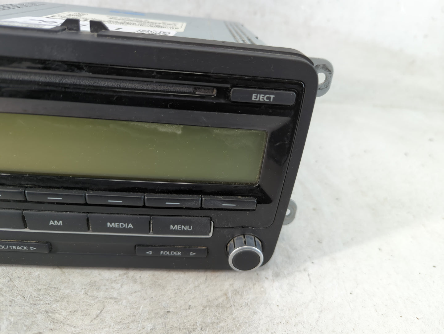 2009-2017 Volkswagen Tiguan Radio AM FM Cd Player Receiver Replacement P/N:5N0 035 164 A Fits OEM Used Auto Parts - Oemuseda