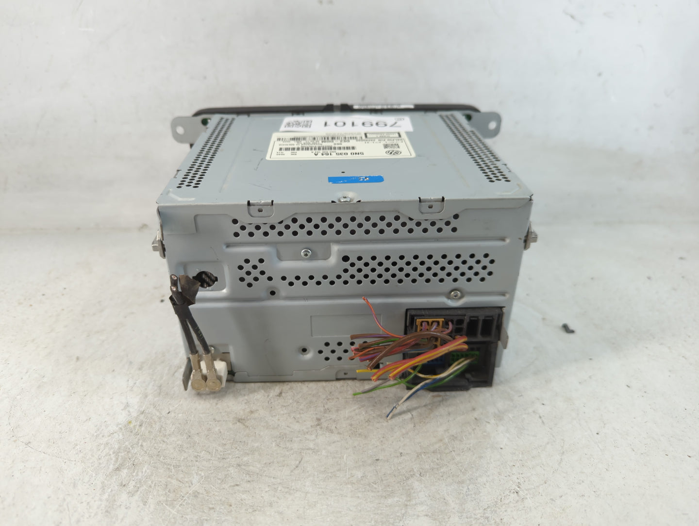 2009-2017 Volkswagen Tiguan Radio AM FM Cd Player Receiver Replacement P/N:5N0 035 164 A Fits OEM Used Auto Parts - Oemuseda