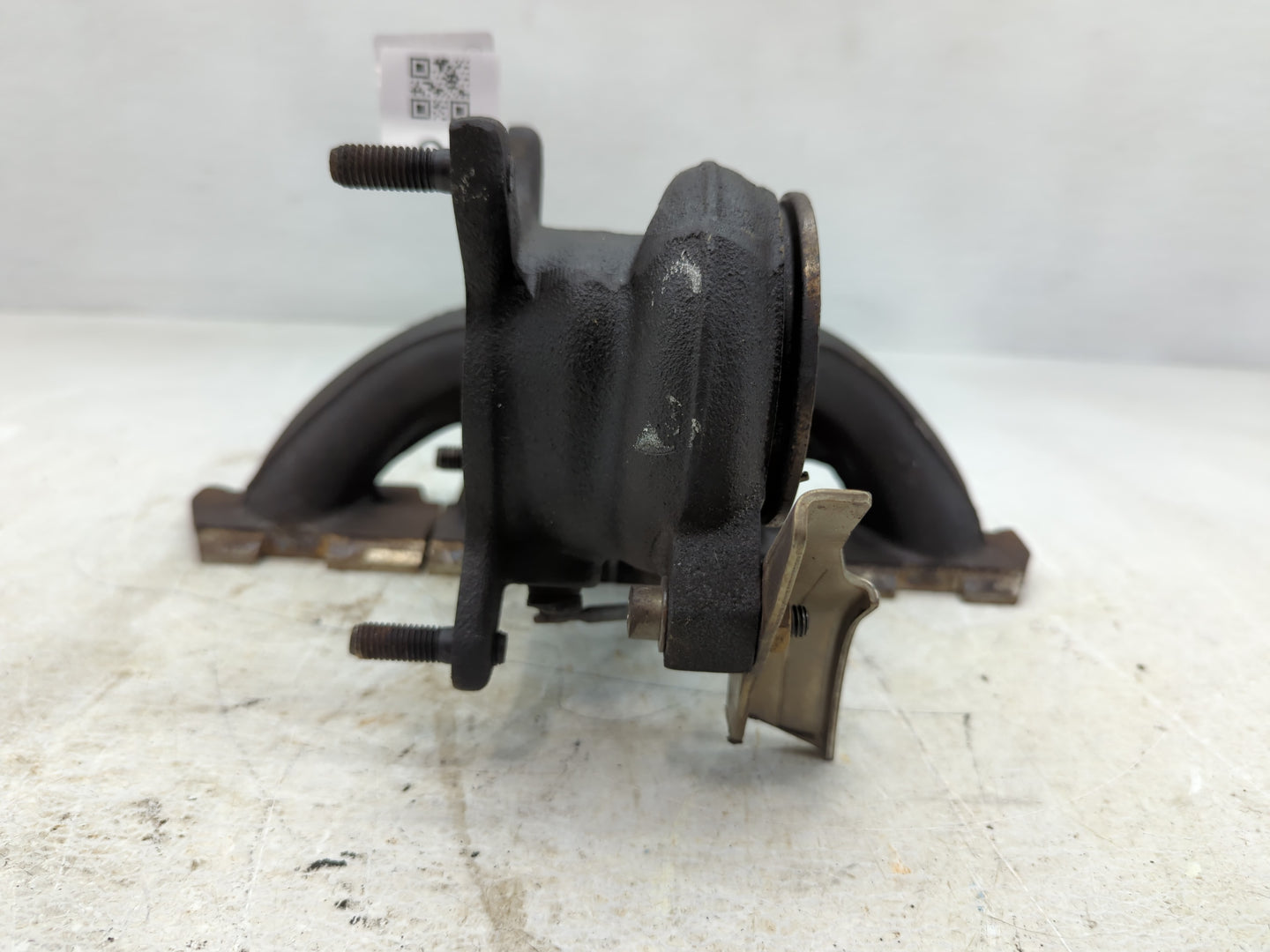 2009 Volkswagen Tiguan Turbocharger Exhaust Manifold With Turbo Charger - Oemusedautoparts1.com