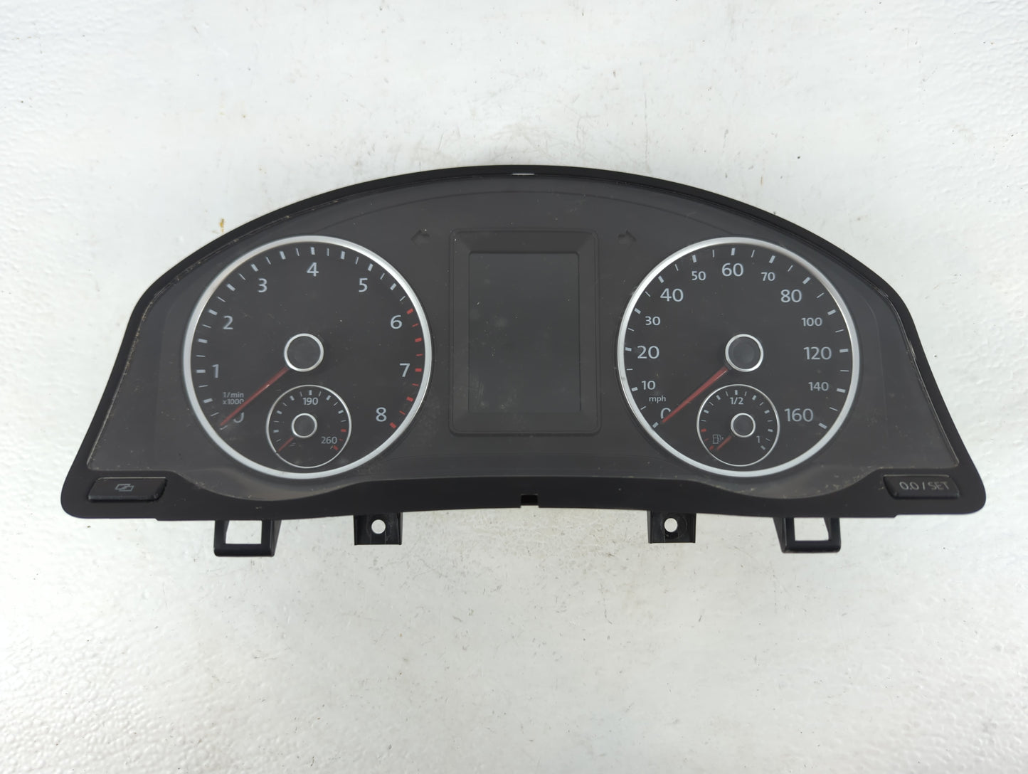 2011 Volkswagen Tiguan Instrument Cluster Speedometer Gauges P/N:5N0920 972B 5N0920972B, 5N0920972BX Fits OEM Used Auto Part