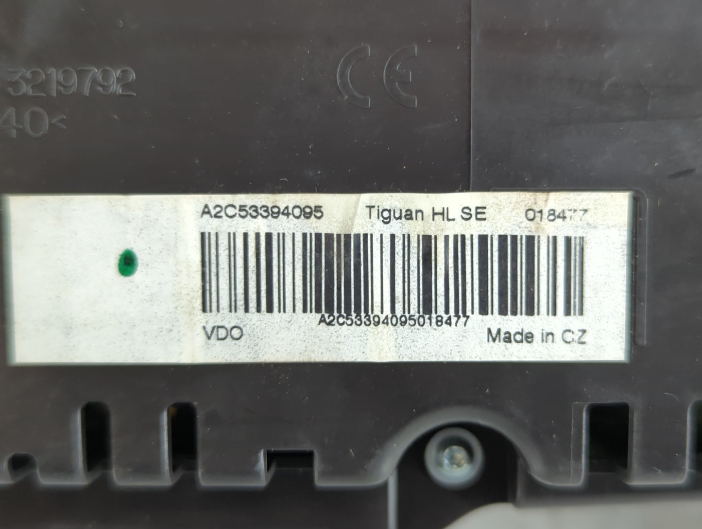 2011 Volkswagen Tiguan Instrument Cluster Speedometer Gauges P/N:5N0920 972B 5N0920972B, 5N0920972BX Fits OEM Used Auto Part