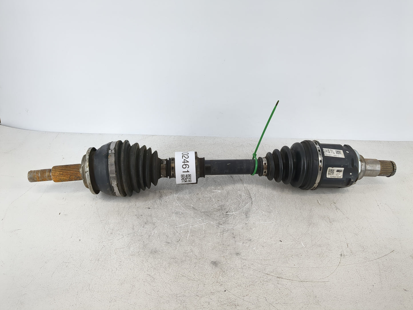 2011-2017 Volkswagen Touareg Axle Shaft Front Driver Cv C/v - Oemusedautoparts1.com