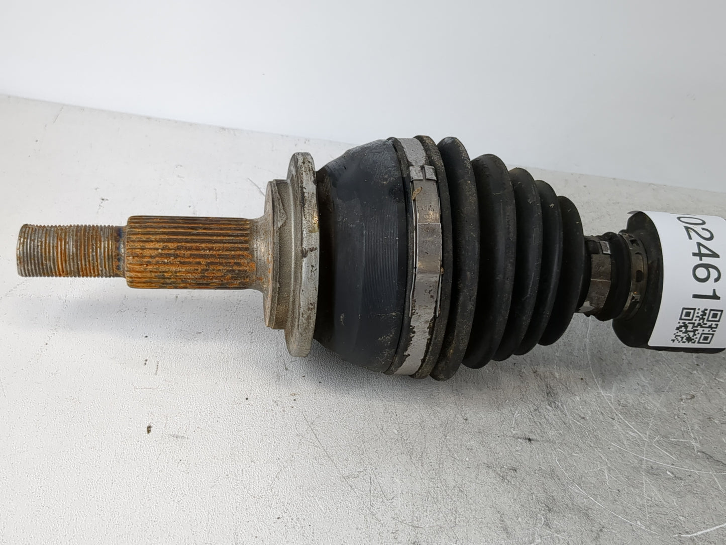 2011-2017 Volkswagen Touareg Axle Shaft Front Driver Cv C/v - Oemusedautoparts1.com