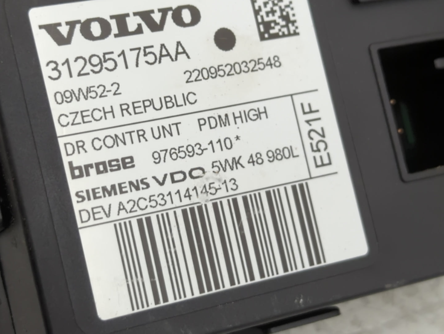 2011 Volvo C30 Sunroof Motor Oem - Oemusedautoparts1.com
