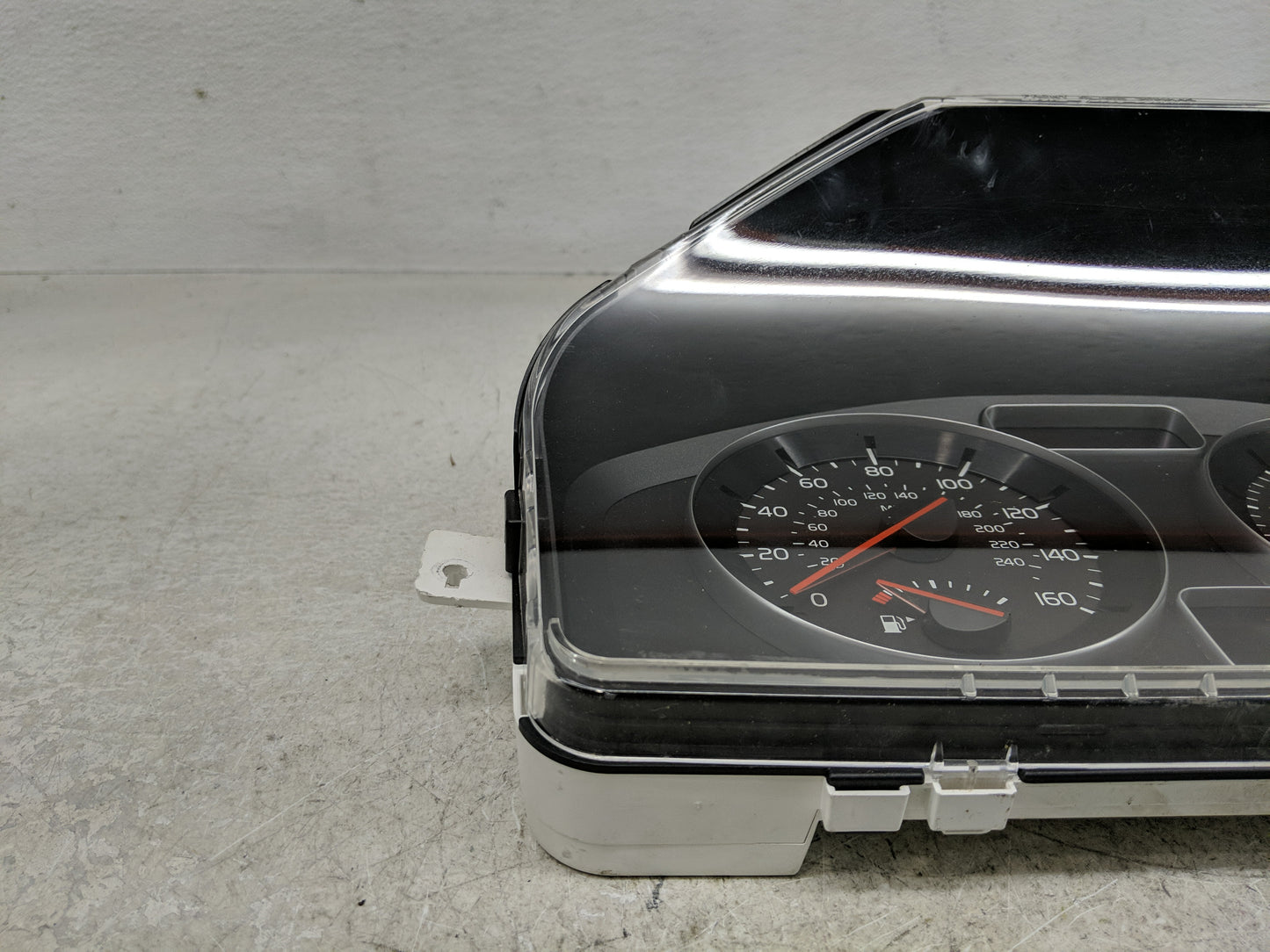 2008-2013 Volvo C30 Instrument Cluster Speedometer Gauges P/N:31296231 Fits Fits 2008 2009 2010 2011 2012 2013 OEM Used Auto