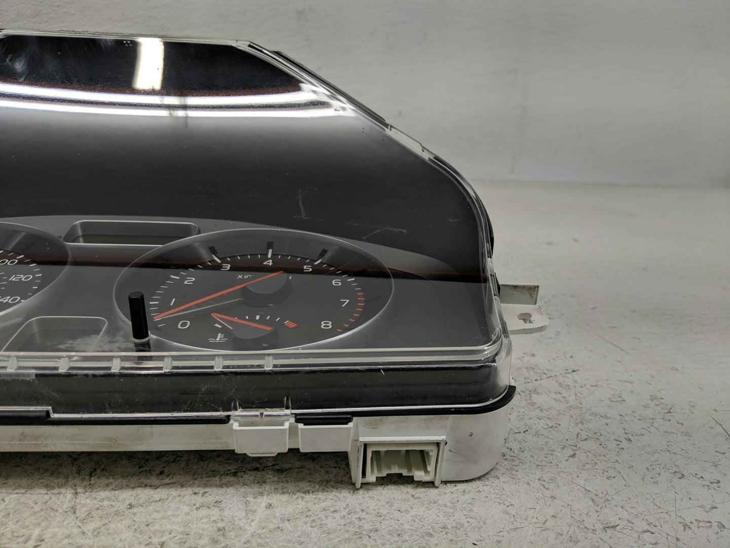 2008-2013 Volvo C30 Instrument Cluster Speedometer Gauges P/N:31296231 Fits Fits 2008 2009 2010 2011 2012 2013 OEM Used Auto