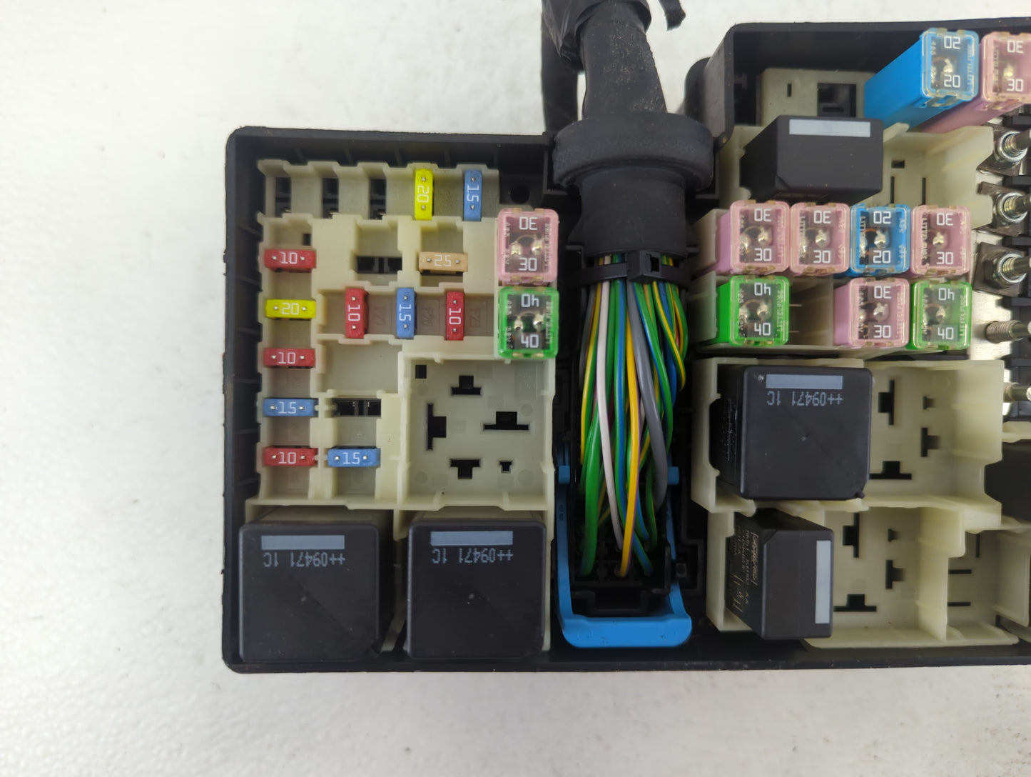 2010-2013 Volvo C70 Fusebox Fuse Box Panel Relay Module P/N:518818000 5688040 Fits Fits 2010 2011 2012 2013 OEM Used Auto Pa