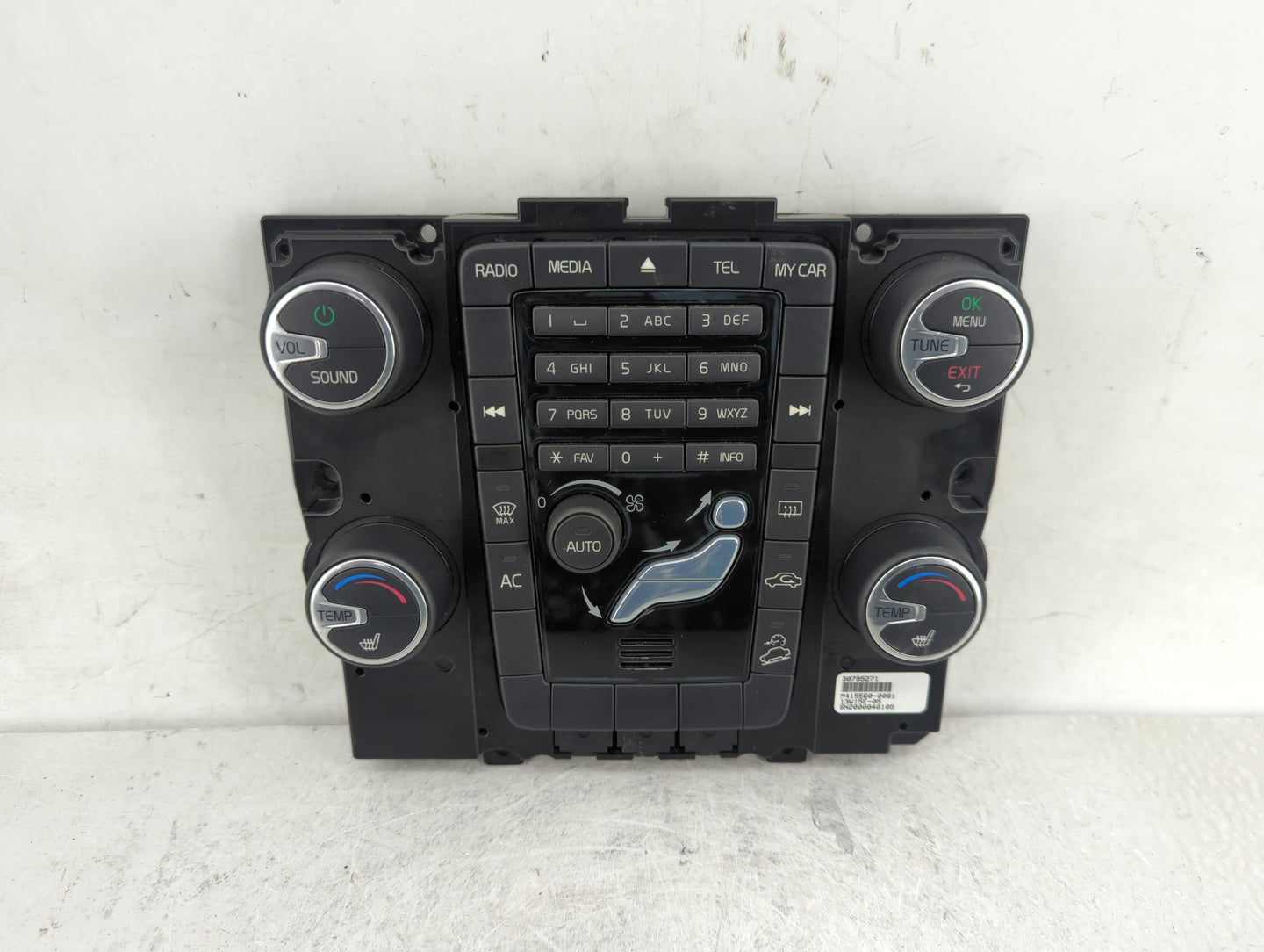 2011-2013 Volvo S60 Radio AM FM Cd Player Receiver Replacement P/N:30795271 Fits Fits 2011 2012 2013 OEM Used Auto Parts - O