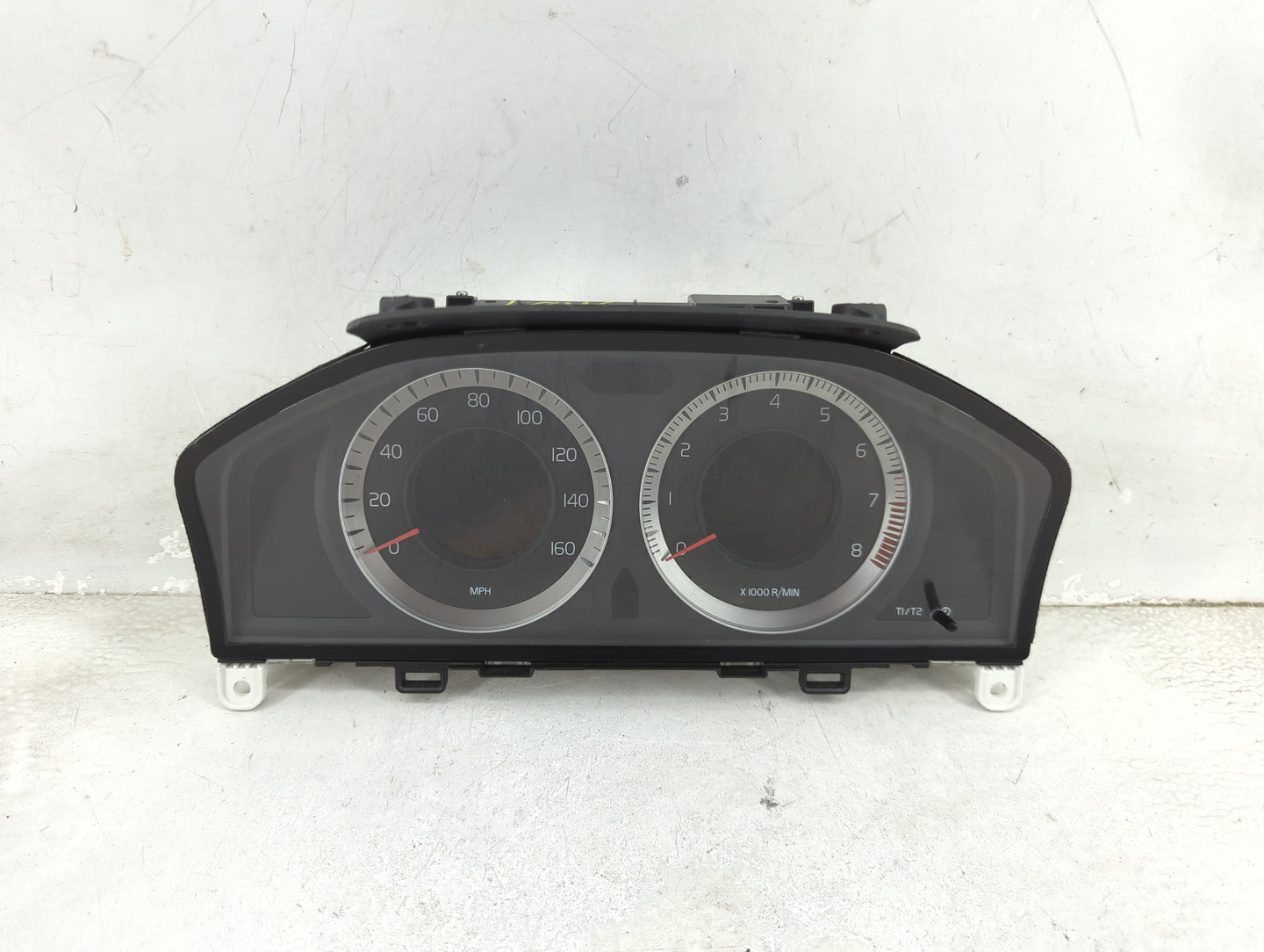 2010-2011 Volvo S80 Instrument Cluster Speedometer Gauges P/N:31270903AA 36002602, 69399-350U Miles: Fits Fits 2010 2011 OEM