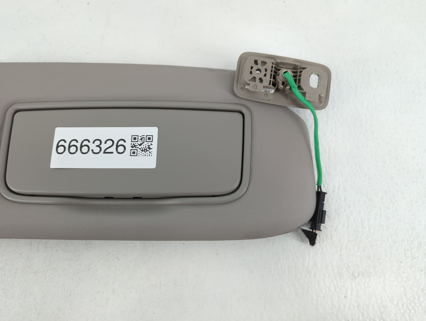 2011 Volvo V40 Sun Visor Shade Replacement Passenger Right Mirror Fits Fits 2007 2008 2009 2010 OEM Used Auto Parts - Oemuse