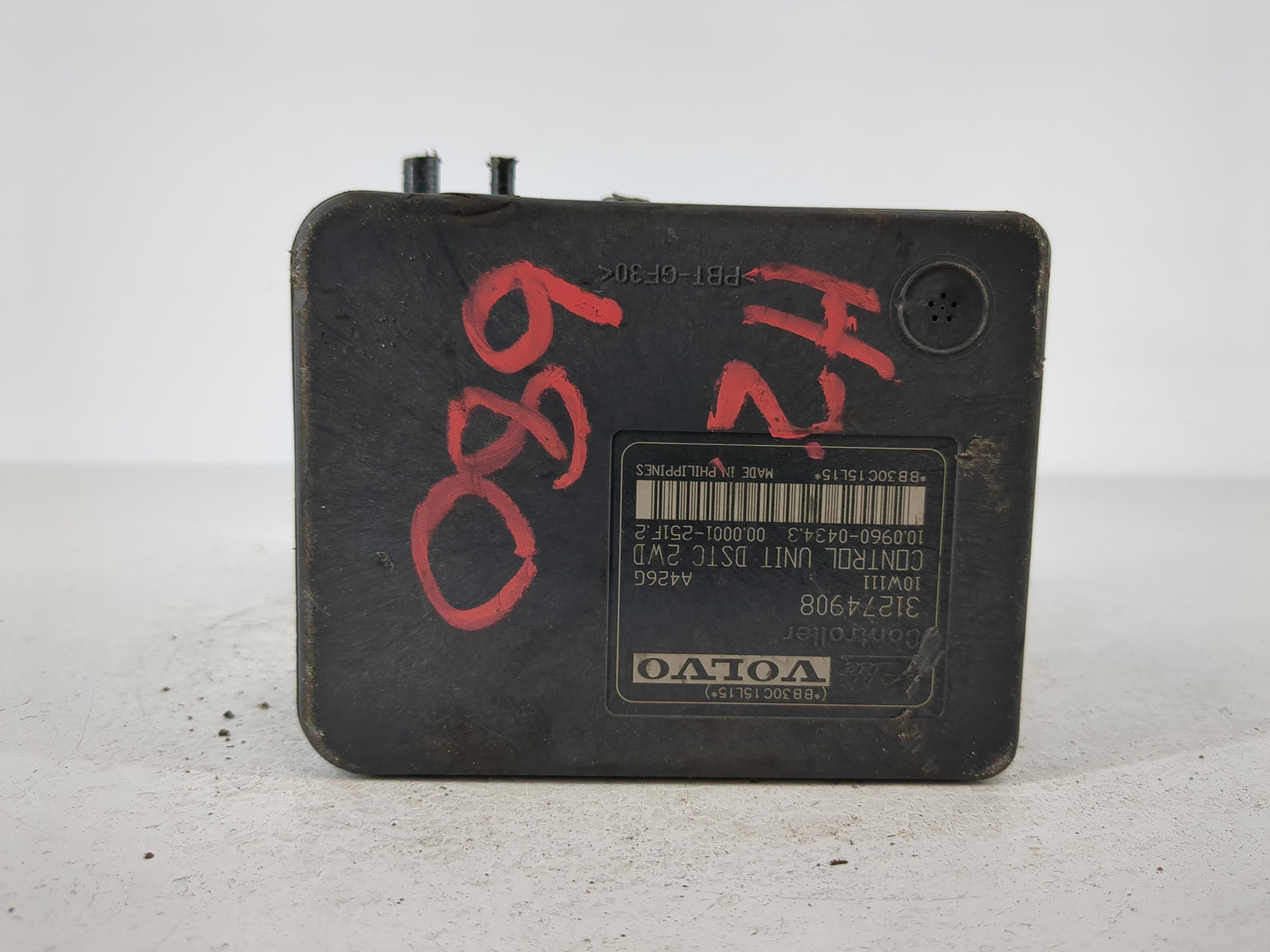 2009-2010 Volvo V70 ABS Pump Control Module Replacement P/N:31274907 Fits Fits 2007 2008 2009 2010 2011 2012 2013 OEM Used A