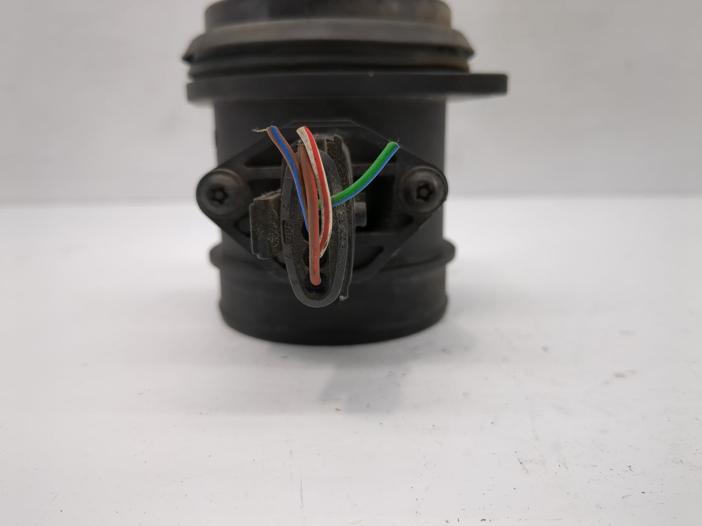Volvo V70 Mass Air Flow Meter Maf - Oemusedautoparts1.com