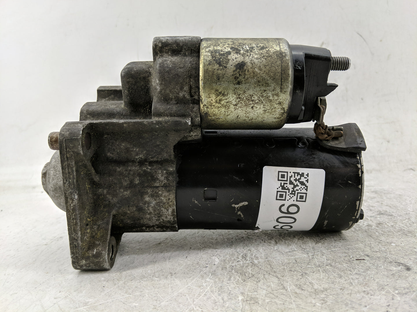 2007-2010 Volvo V70 Car Starter Motor Solenoid OEM P/N:6G9N-11000-JB Fits OEM Used Auto Parts - Oemusedautoparts1.com