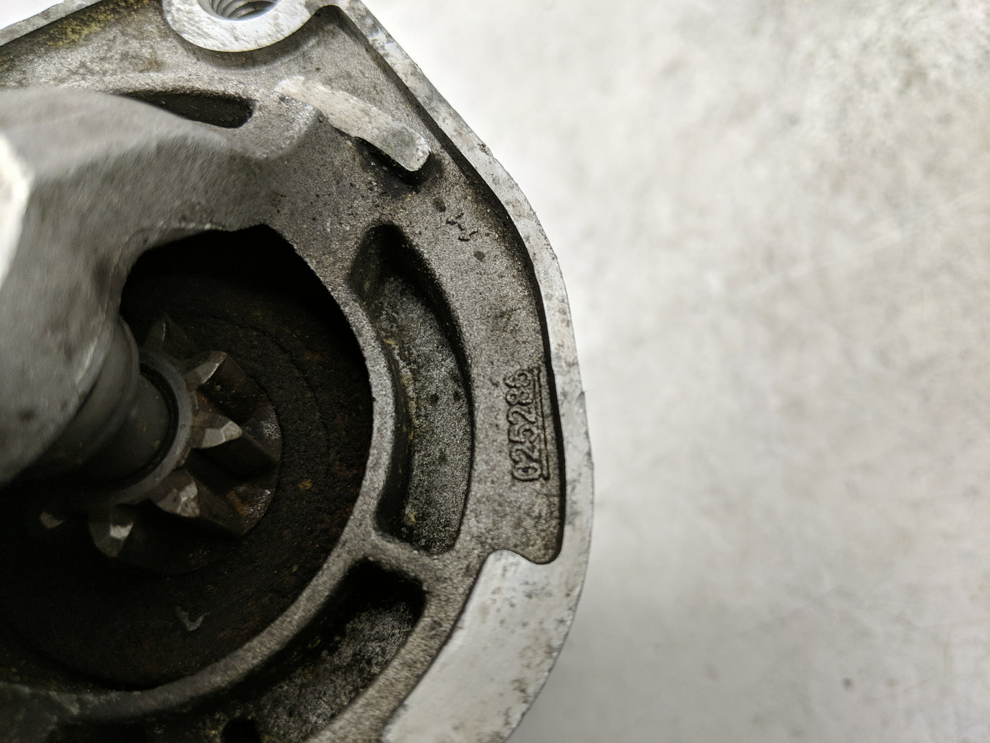 2007-2010 Volvo V70 Car Starter Motor Solenoid OEM P/N:6G9N-11000-JB Fits OEM Used Auto Parts - Oemusedautoparts1.com