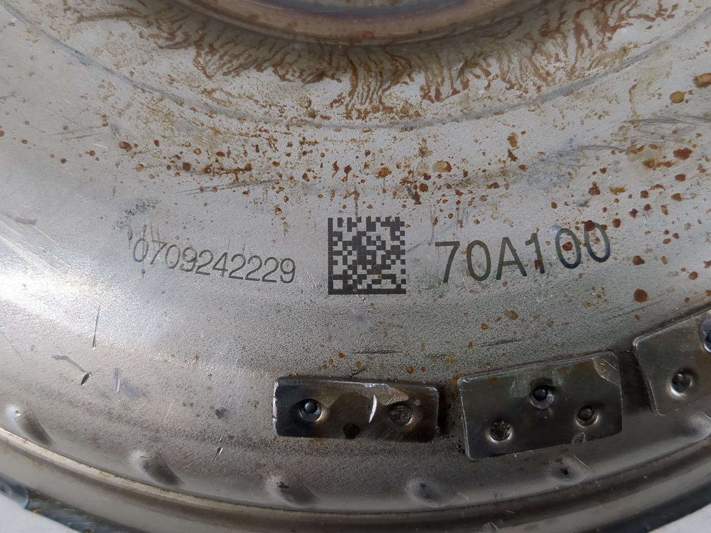 2011 Volvo Xc60 Torque Converter Automatic Transmission OEM P/N:70A100 0709242229 Fits OEM Used Auto Parts - Oemusedautopart