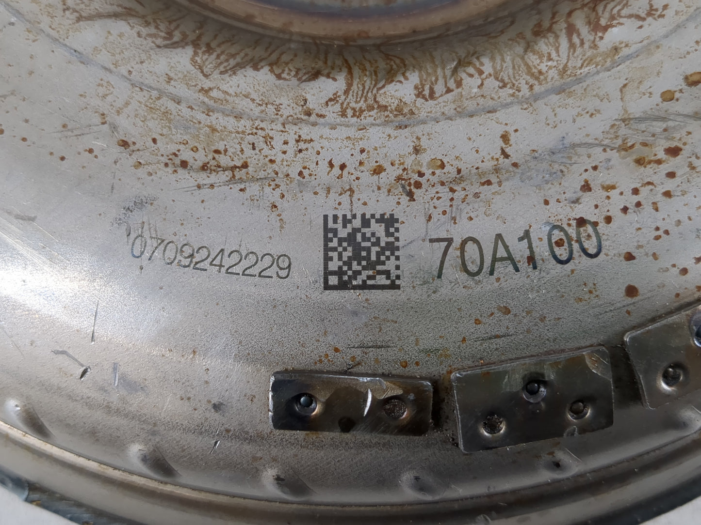 2011 Volvo Xc60 Torque Converter Automatic Transmission OEM P/N:70A100 0709242229 Fits OEM Used Auto Parts - Oemusedautopart