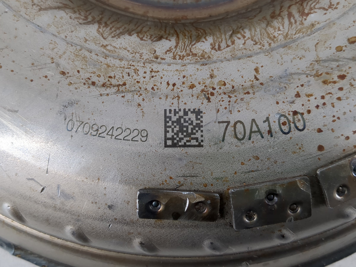 2011 Volvo Xc60 Torque Converter Automatic Transmission OEM P/N:70A100 0709242229 Fits OEM Used Auto Parts - Oemusedautopart