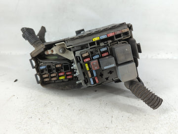 2011 Volvo Xc60 Fusebox Fuse Box Panel Relay Module P/N:31328191 Fits Fits 2005 2006 2007 2008 2009 2010 2012 2013 2014 OEM Used Auto Parts