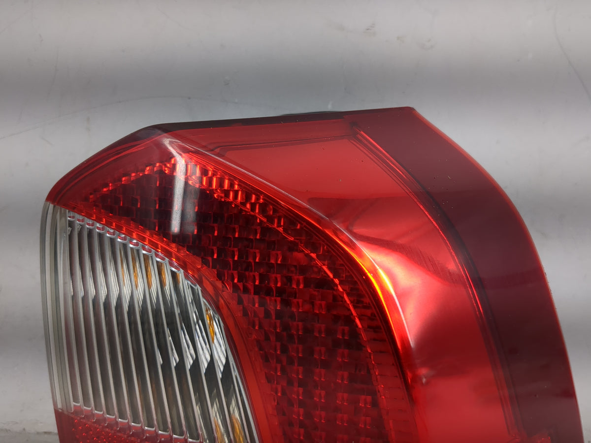 2008-2013 Volvo Xc70 Tail Light Assembly Passenger Right OEM P/N:2VA 009 431-04 31276840 Fits Fits 2008 2009 2010 2011 2012 