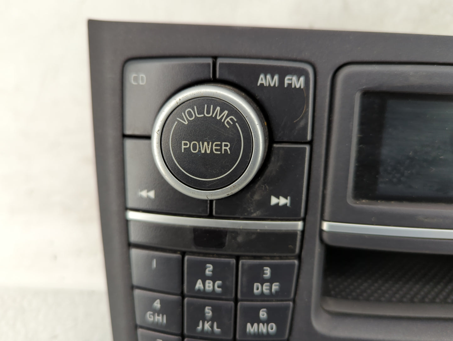 2007-2012 Volvo Xc90 Radio AM FM Cd Player Receiver Replacement P/N:30797972 Fits Fits 2007 2008 2009 2010 2011 2012 OEM Use