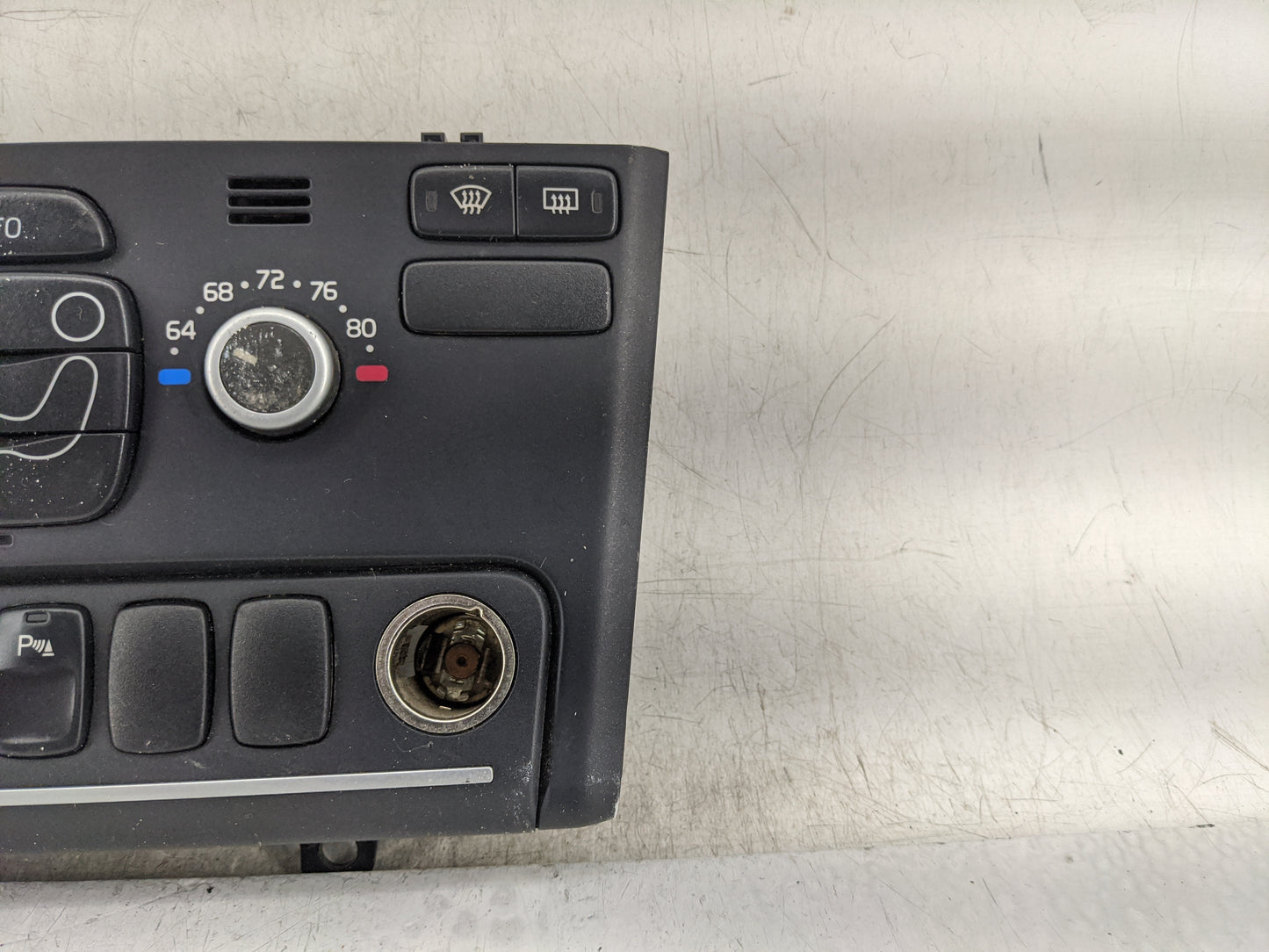 2003-2013 Volvo Xc90 Climate Control Module Temperature AC/Heater Replacement P/N:30782330 M634210-0003 Fits OEM Used Auto P