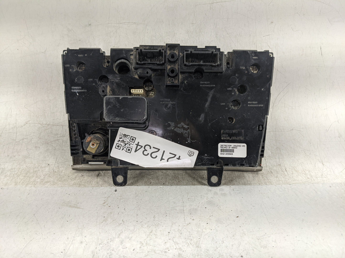 2003-2013 Volvo Xc90 Climate Control Module Temperature AC/Heater Replacement P/N:30782330 M634210-0003 Fits OEM Used Auto P