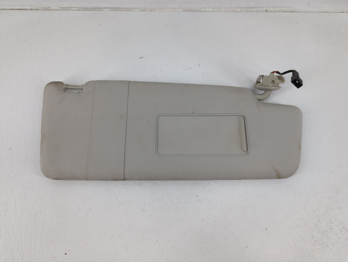 2012-2020 Volkswagen Passat Sun Visor Shade Replacement Passenger Right Mirror Fits OEM Used Auto Parts - Oemusedautoparts1.