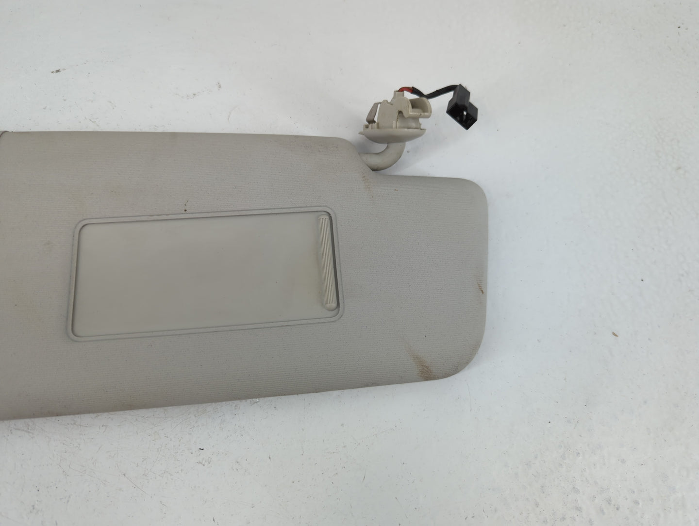 2012-2020 Volkswagen Passat Sun Visor Shade Replacement Passenger Right Mirror Fits OEM Used Auto Parts - Oemusedautoparts1.