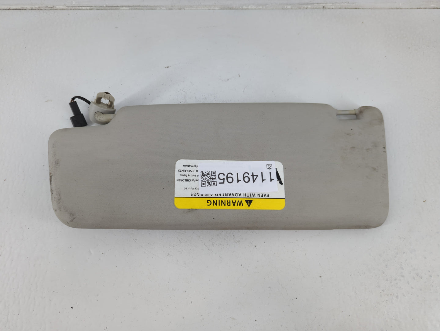 2012-2020 Volkswagen Passat Sun Visor Shade Replacement Passenger Right Mirror Fits OEM Used Auto Parts - Oemusedautoparts1.