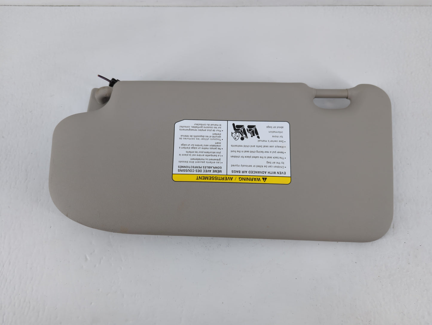 2017-2018 Nissan Qashqai Sun Visor Shade Replacement Passenger Right Mirror Fits Fits 2017 2018 OEM Used Auto Parts - Oemuse