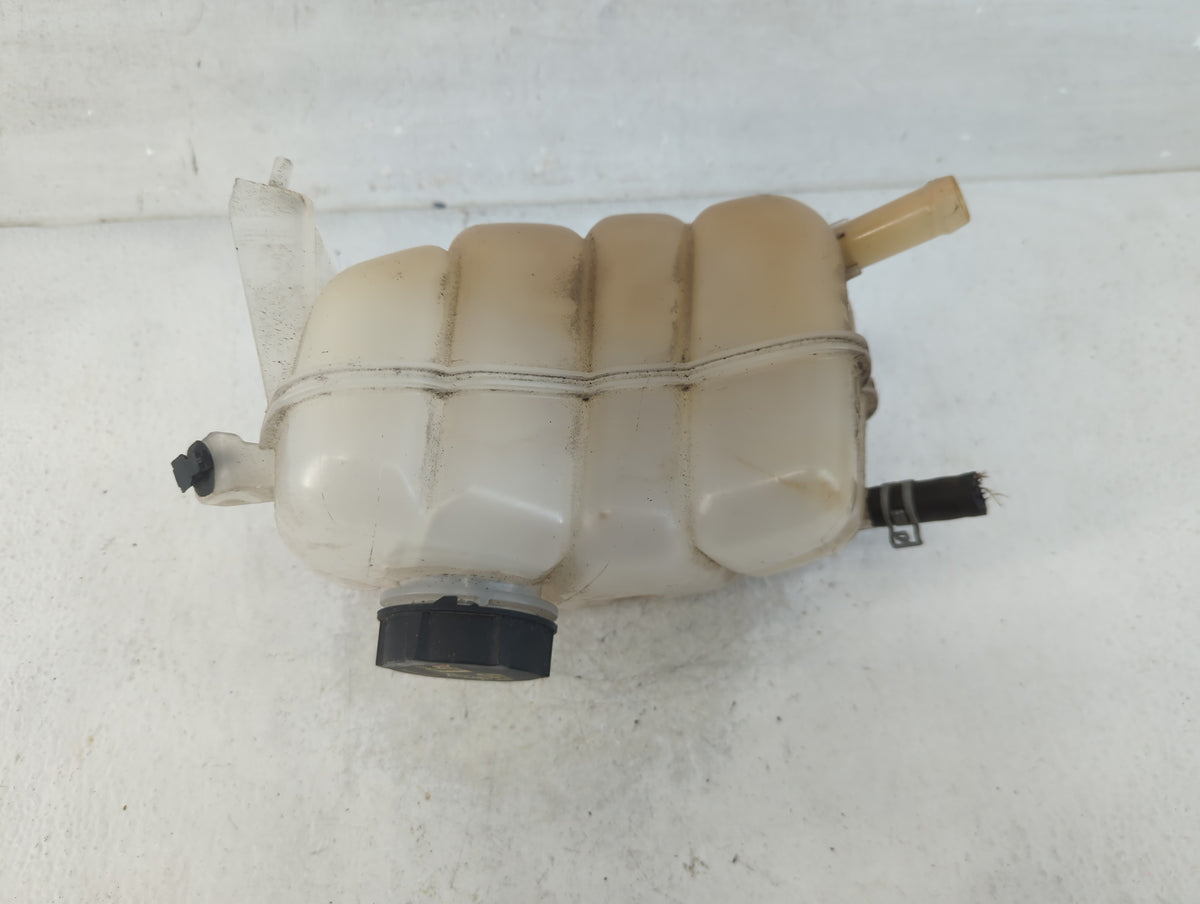 2019 Lincoln Nautilus Radiator Coolant Overflow Expansion Tank Bottle - Oemusedautoparts1.com
