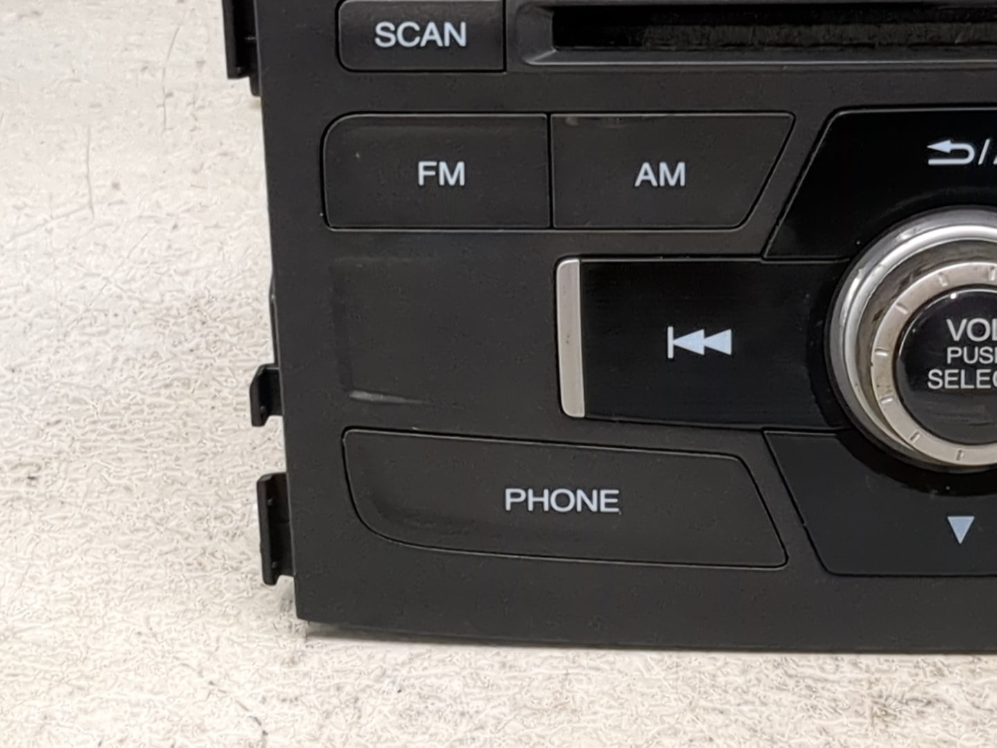 2012 Cr-V Radio AM FM Cd Player Receiver Replacement Fits Fits 2013 2014 OEM Used Auto Parts - Oemusedautoparts1.com